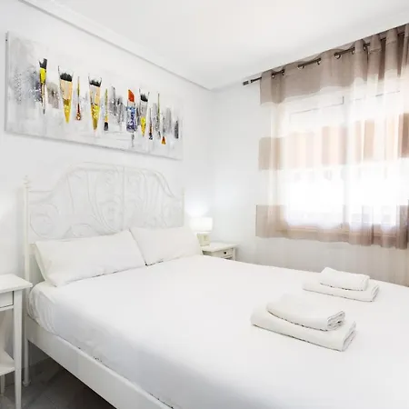 Black And White Free Wifi *