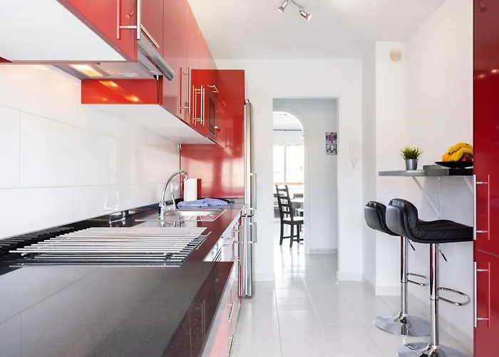 Black And White Free Wifi *